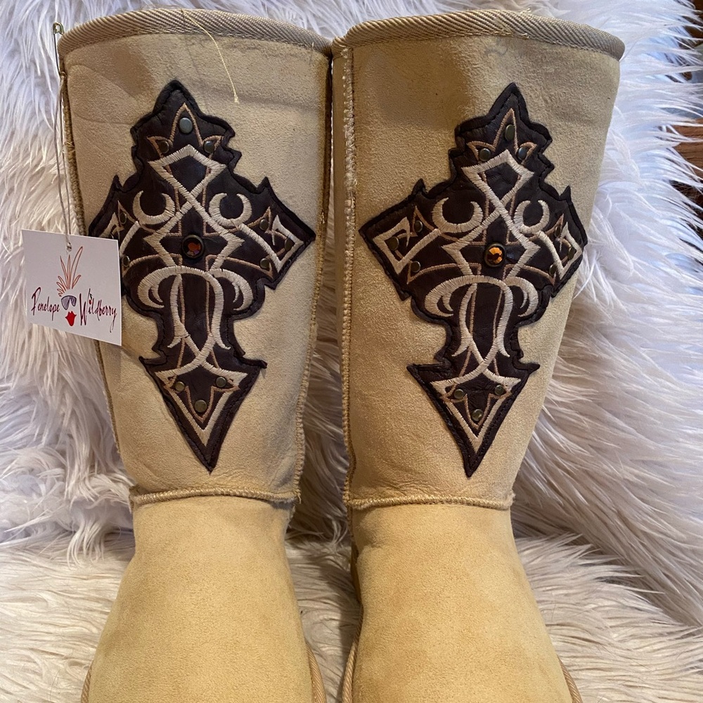 New Penelope Wildberry Boots